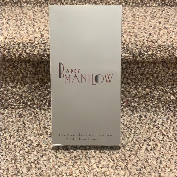 Barry Manilow “the complete collection” - Picture 2 of 4